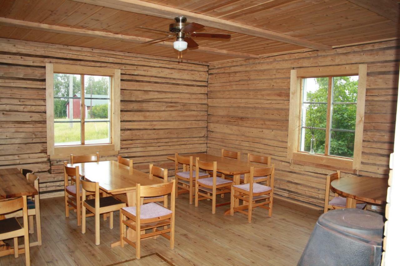 Authentic Scandinavian Log House Kalix Exterior foto